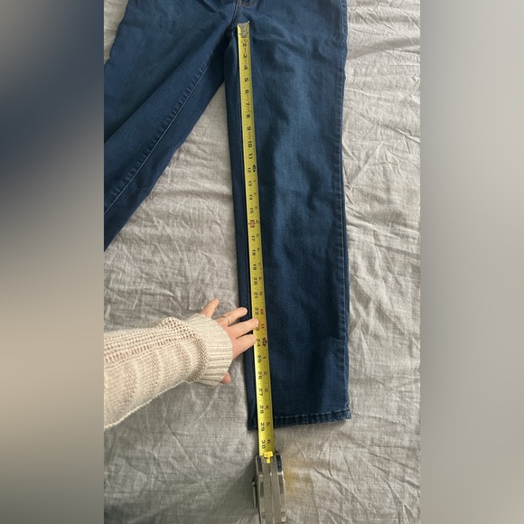 Croft & Barrow Straight Jean - Picture 4 of 6